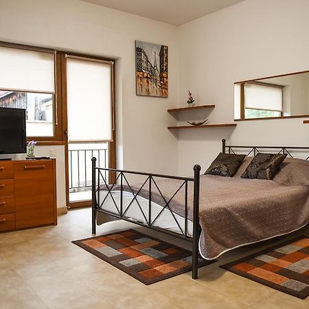 Modern Apartment Near City Center Cluj-Napoca Extérieur photo