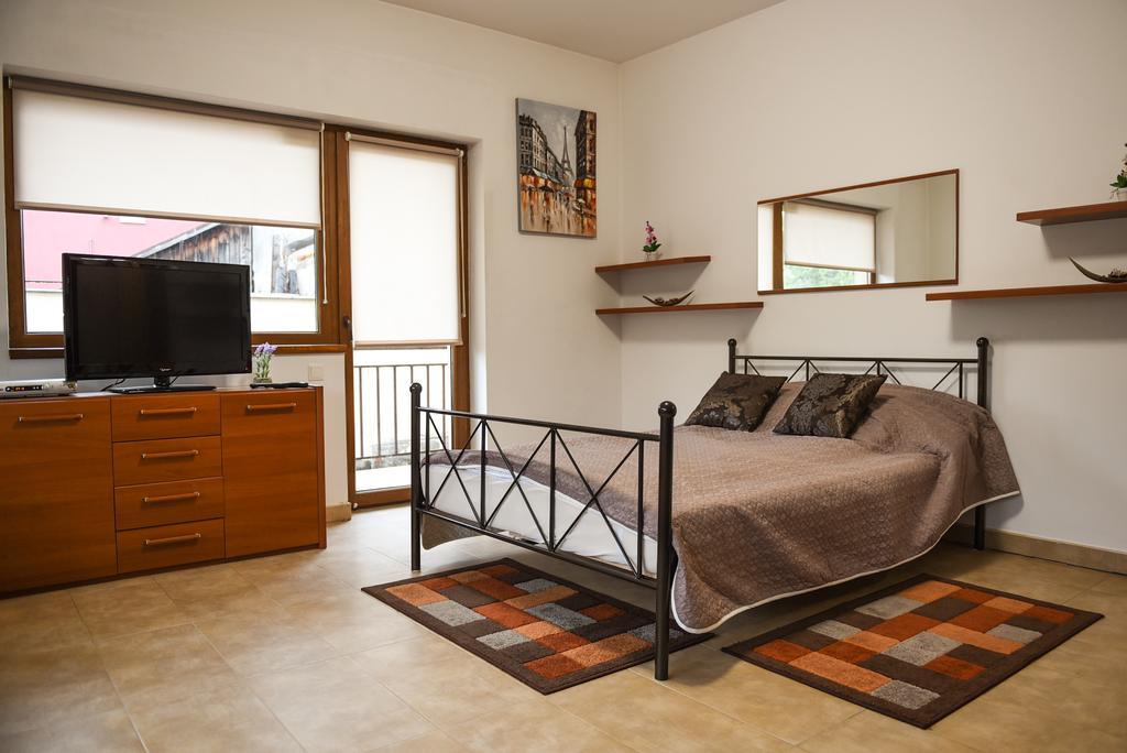 Modern Apartment Near City Center Cluj-Napoca Extérieur photo